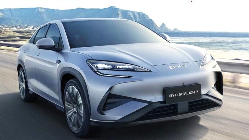 BYD Sealion 7