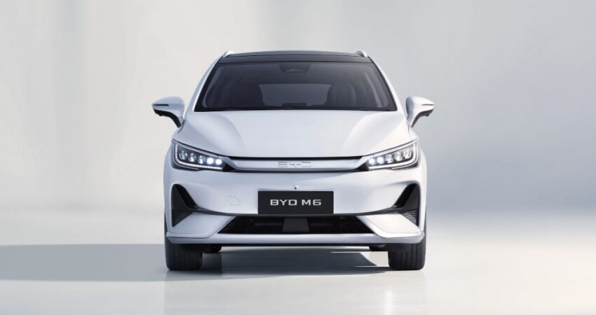 Eksterior BYD M6